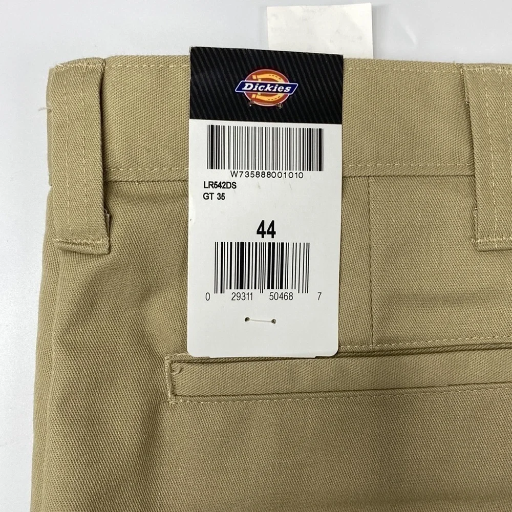 Dickies Cargo Tan Work Shorts NWT Size 44